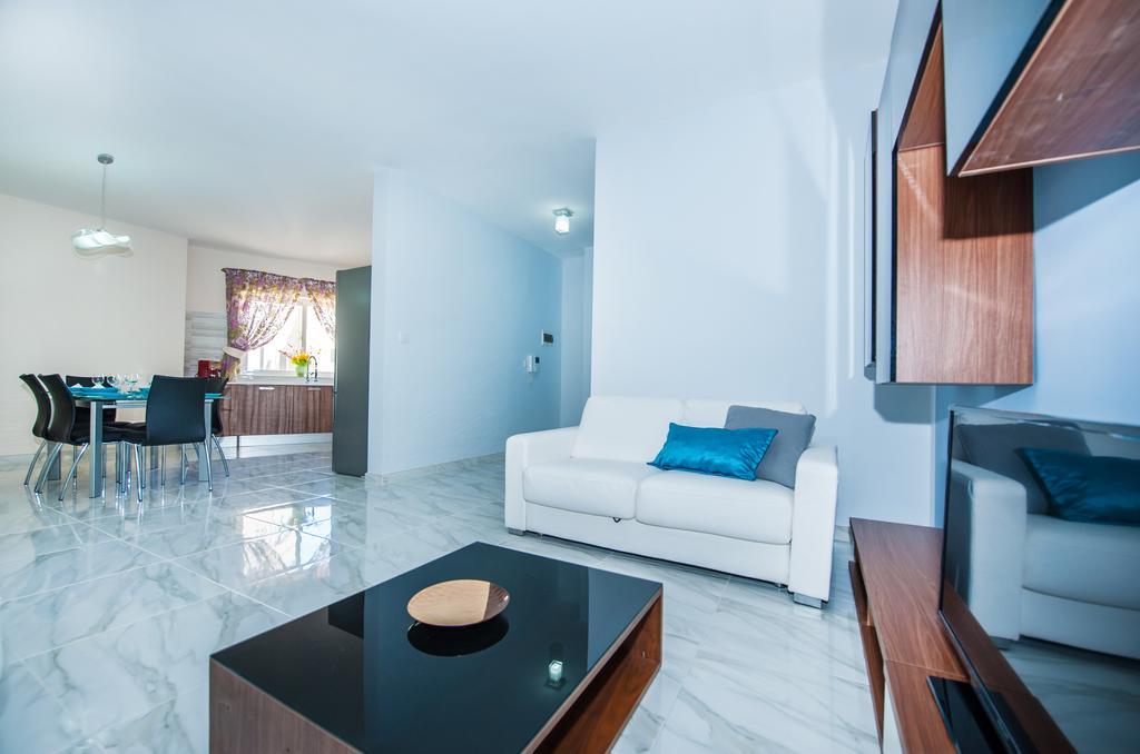 The Waves Holiday Apartment Marsaxlokk Zewnętrze zdjęcie